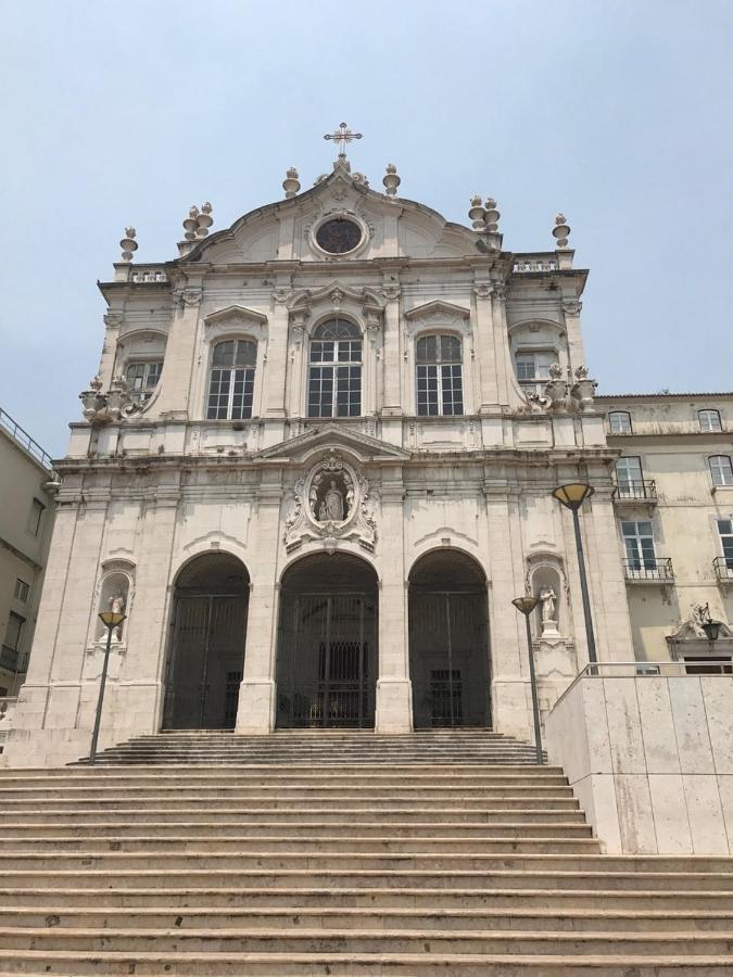 Dobairro Suites At Merces Lisboa المظهر الخارجي الصورة